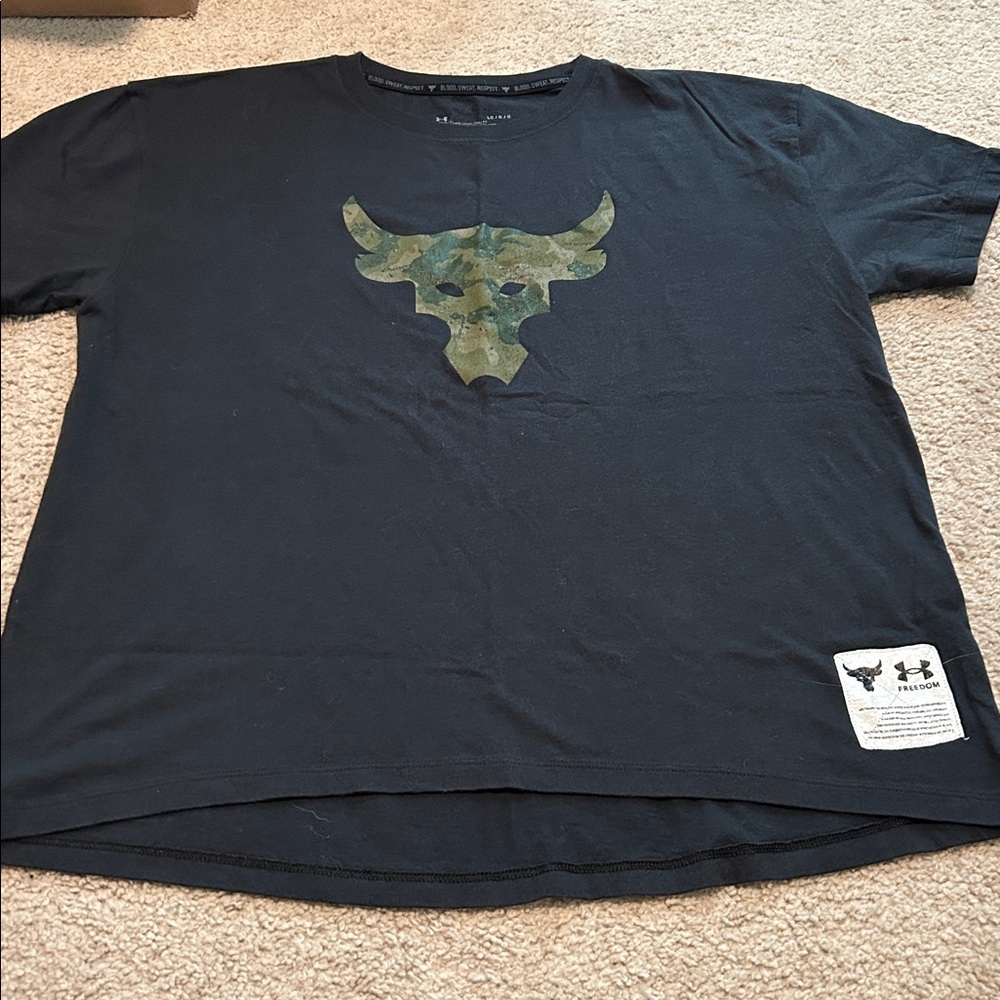 Under Armour Black Tee with Camo Bull Logo